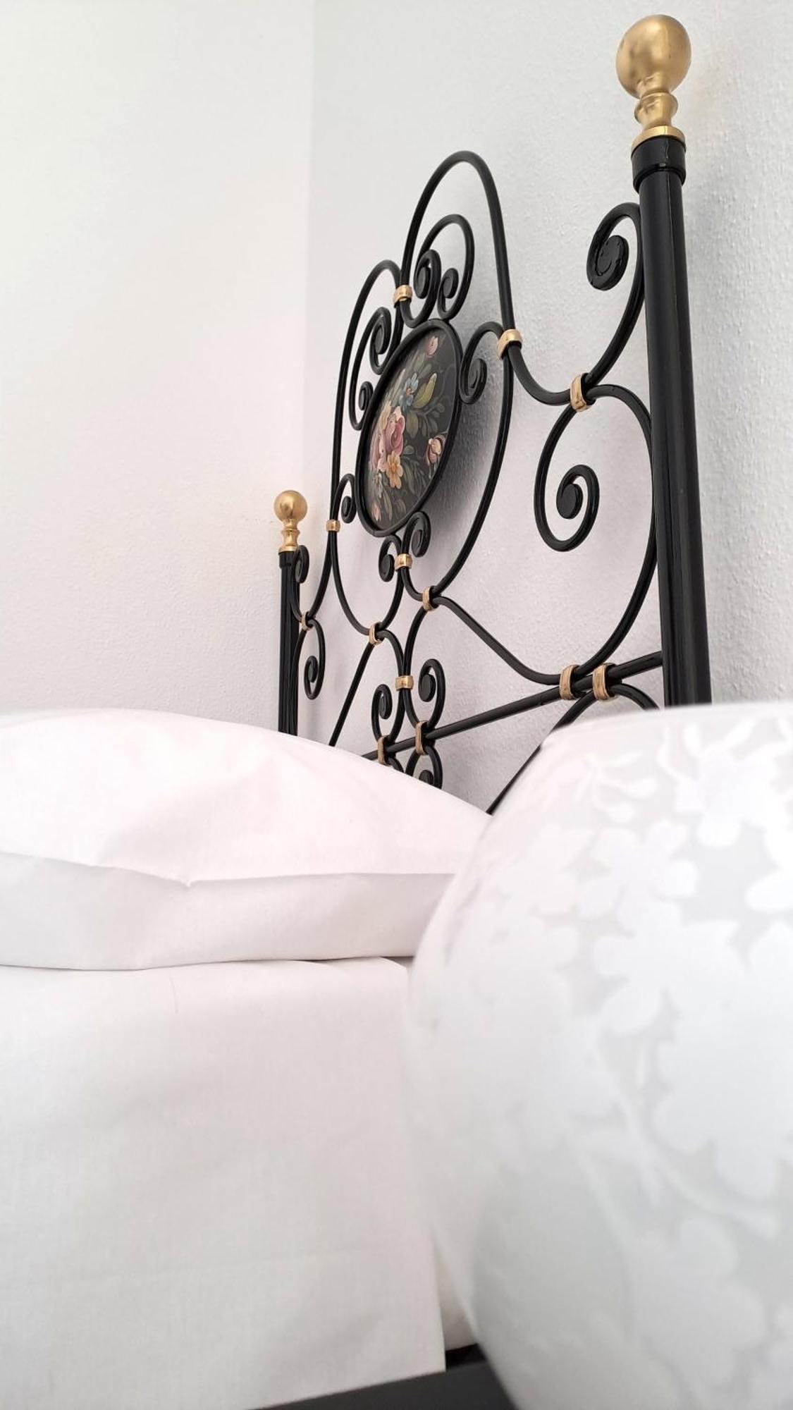 La Tappa Del Vignaiolo Home Mamoiada Luaran gambar