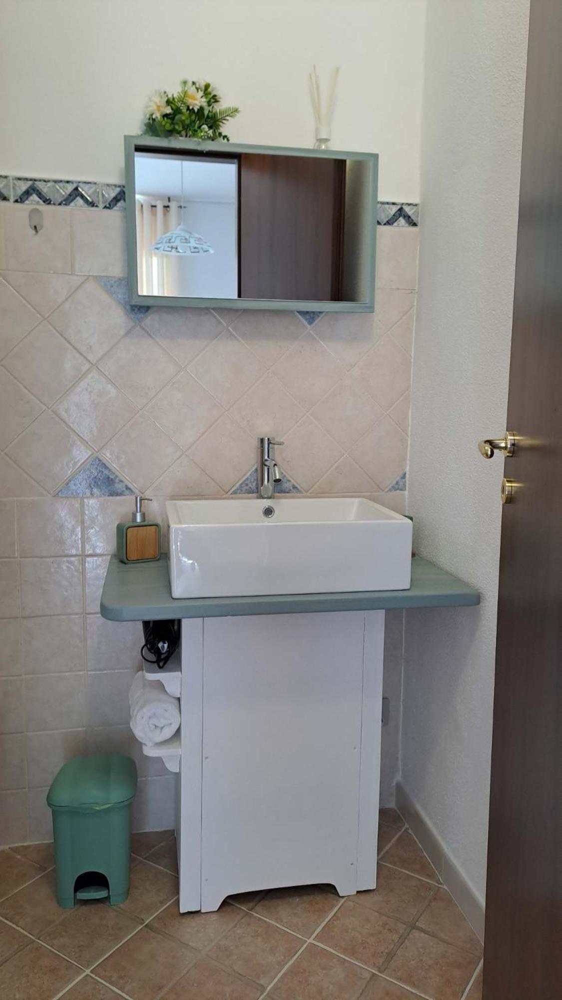 La Tappa Del Vignaiolo Home Mamoiada Luaran gambar